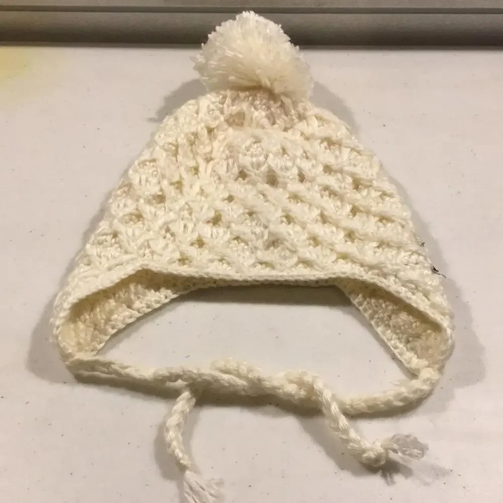 Neff knit pom earflap tie warm winter beanie used pre owned - Picture 3 of 3